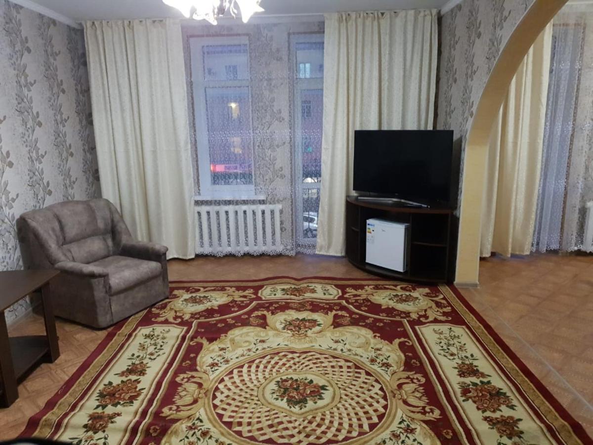 Karaganda Hotel Extérieur photo